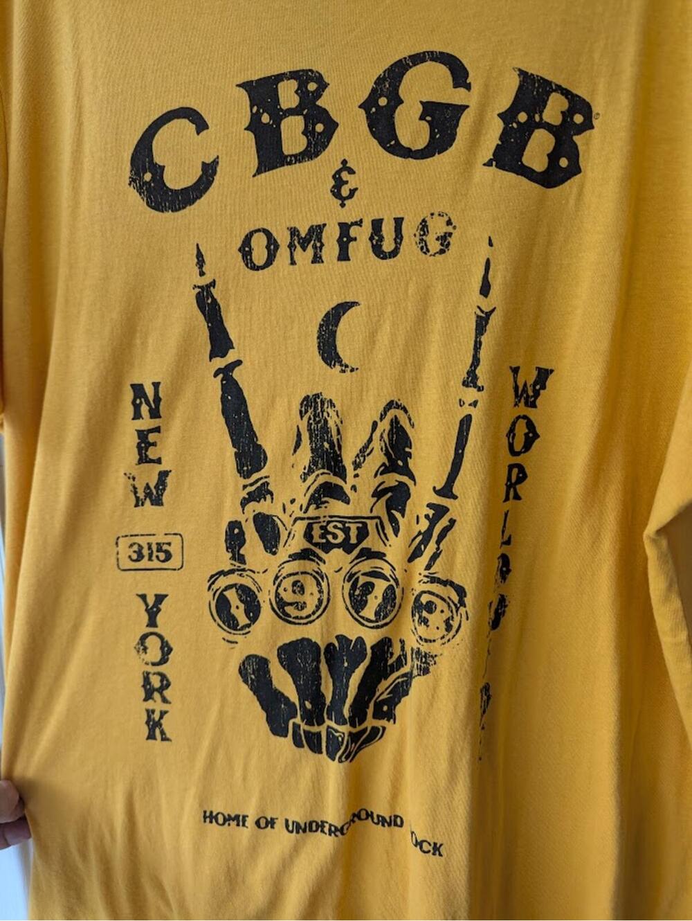 CBGB OMFUG Shirt Wm 2XL Yellow Punk Rock Goodie Two Sleeves Music Band Tee Plus - Picture 3 of 6